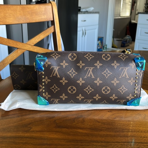 Fashion Brown & Peanut Butter Leather Monogram Crossbody Bag and Wallet Set! - Picture 2 of 3